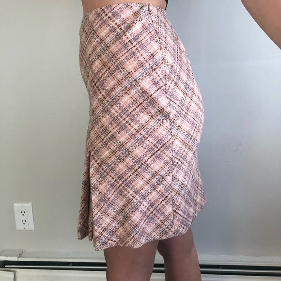 Loft Skirt - Picture 3 of 3